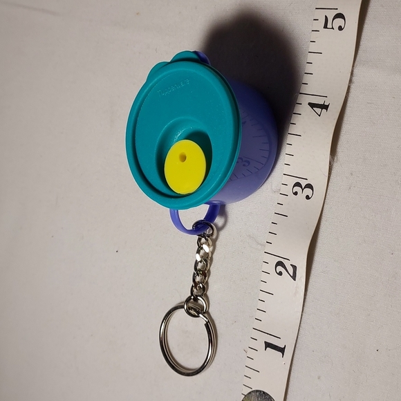 Vintage Tupperware Crystal Wave Soup Bowl Key Chain - Picture 2 of 6